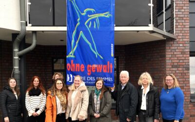 Aktionstag Terre des Femmes – Ausstellungseröffnung „Read the signs“ im Kreishaus in Meppen