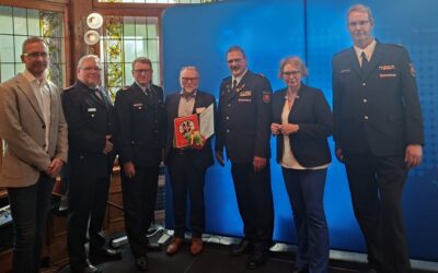 Jansen Tore als „Partner der Feuerwehr“ ausgezeichnet